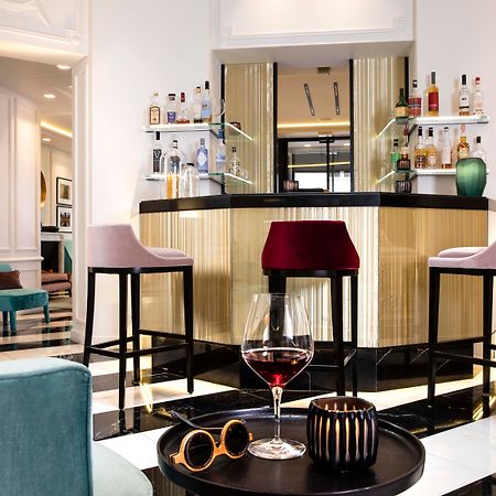 Hotel Bourgogne & Montana Paris Bagian luar foto
